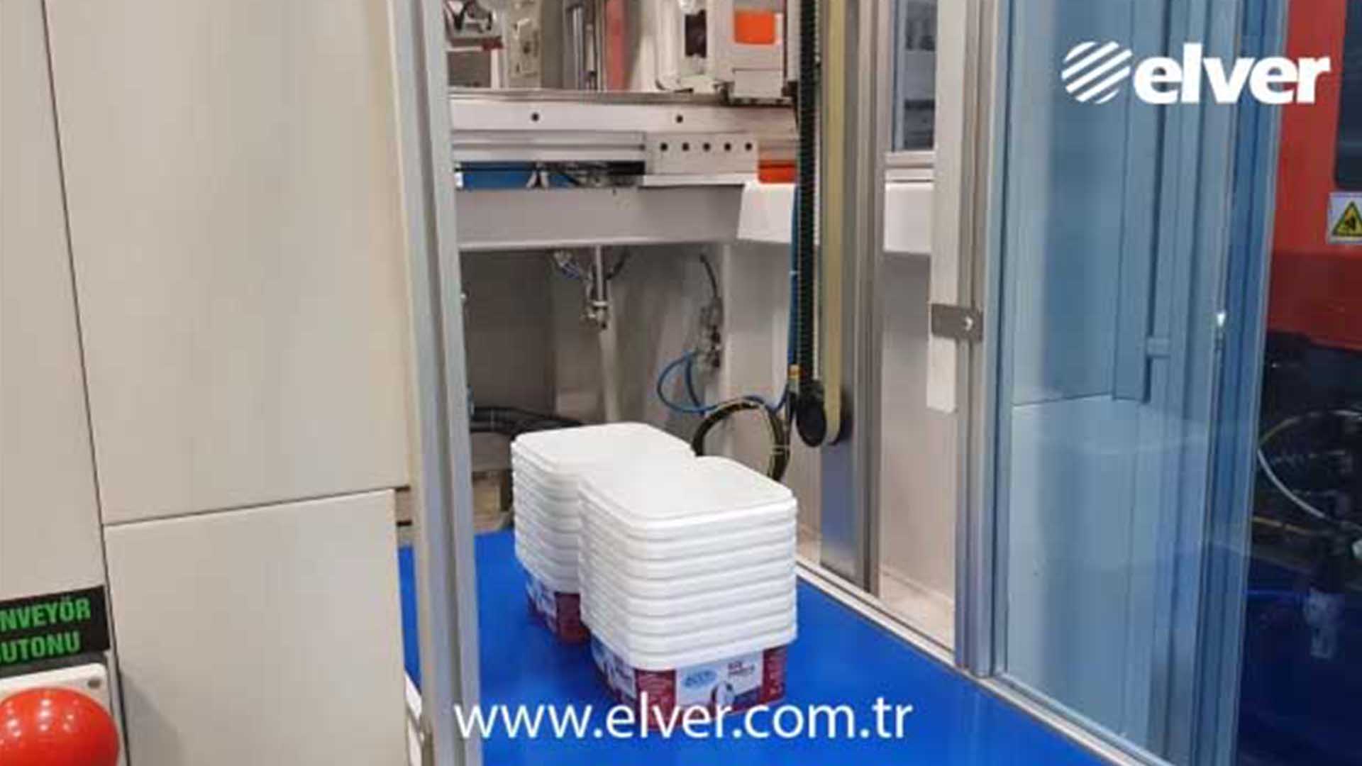 Plastik Kare Kova Üretimi IML
